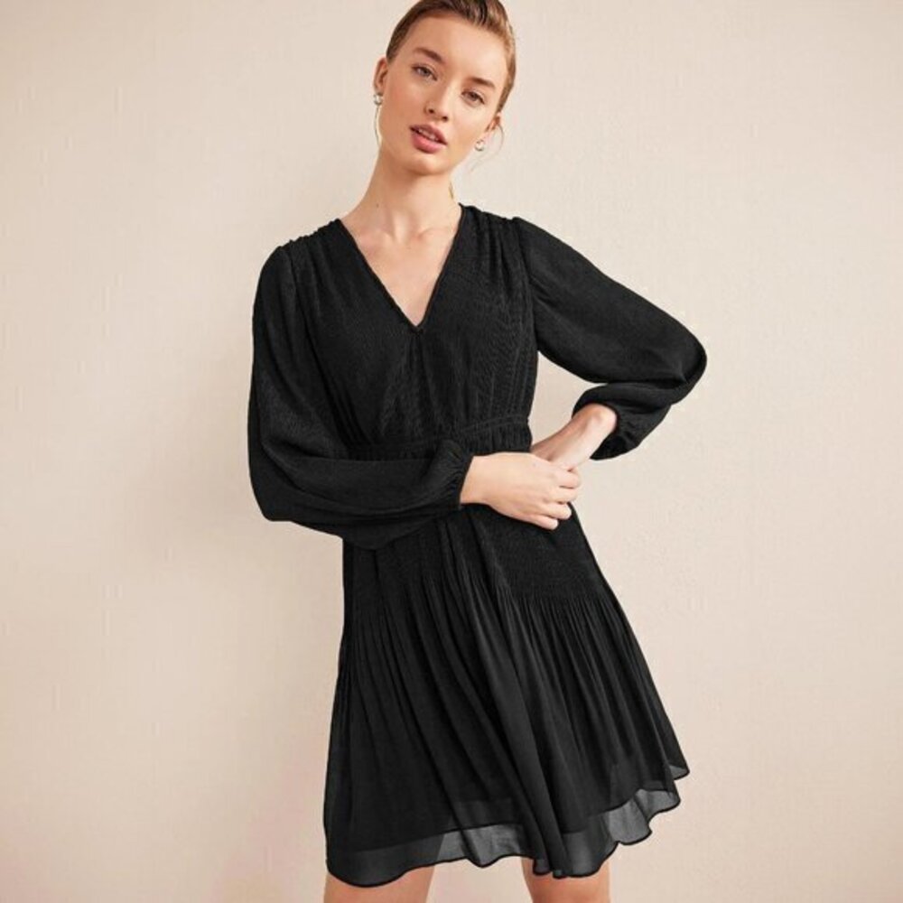Boden V-Neck Plisse Mini Dress - sz 16/18 Regular